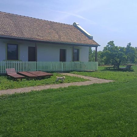 Villa Diiva Curug Pokoj fotografie