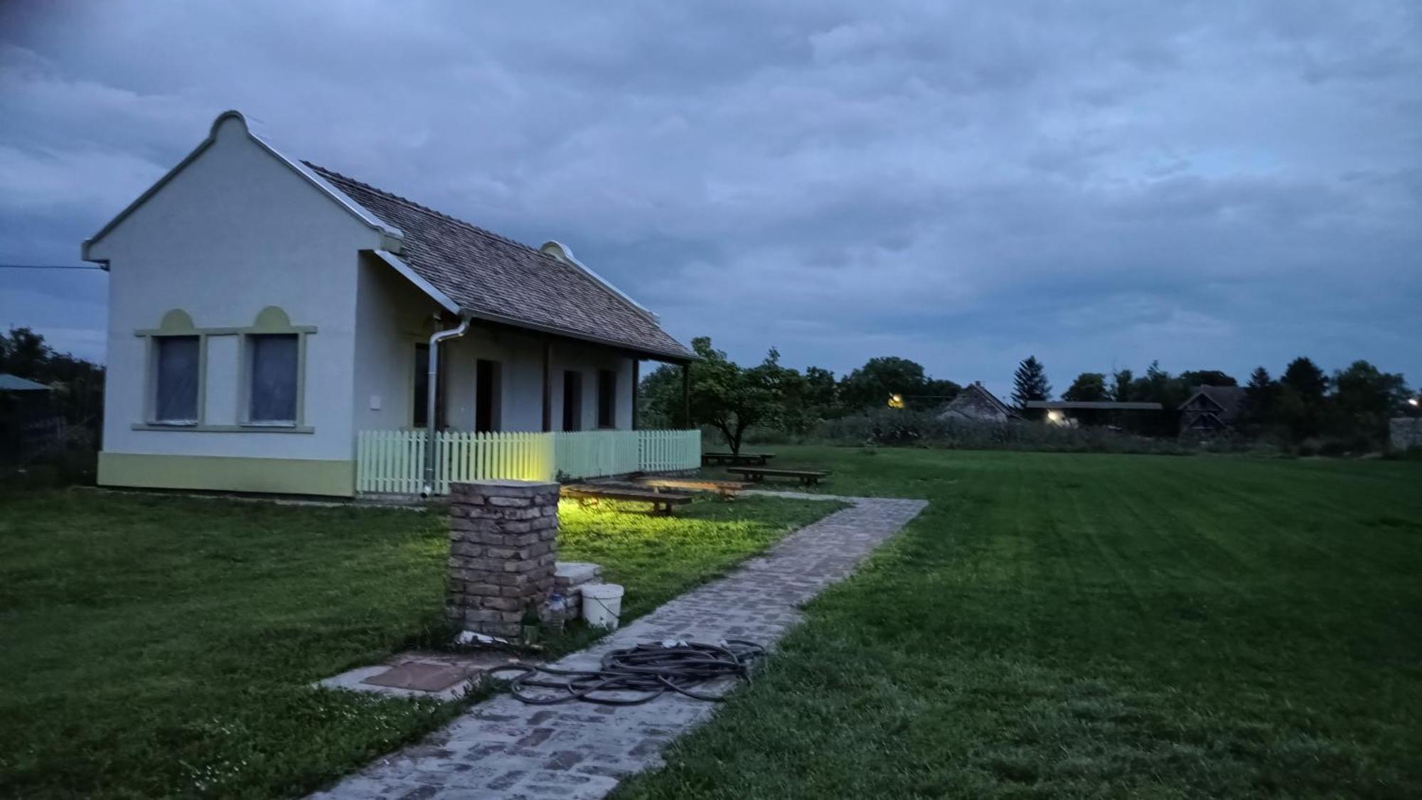 Villa Diiva Curug Exteriér fotografie