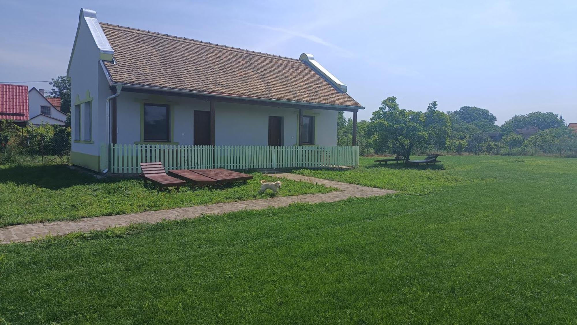 Villa Diiva Curug Pokoj fotografie